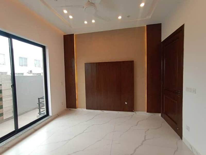 1 kanal semi furnished house available for rent in dha phase 6 sector d 12