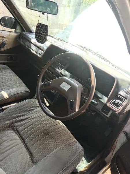 Toyota Corolla XE 1982 4