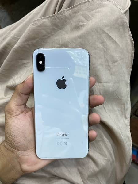 I phone xs max 0