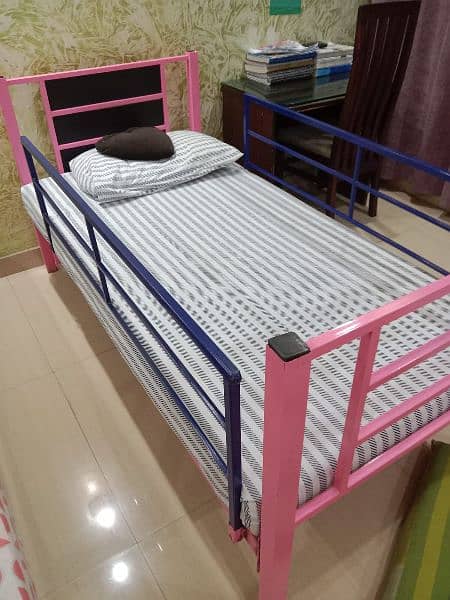 SEPARABLE BUNK BEDS 1