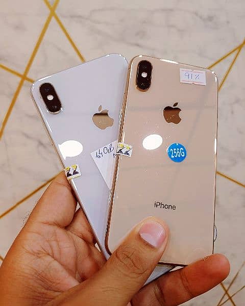 iphone xs. MAX 64gb 256gb Non pTA water pack 0