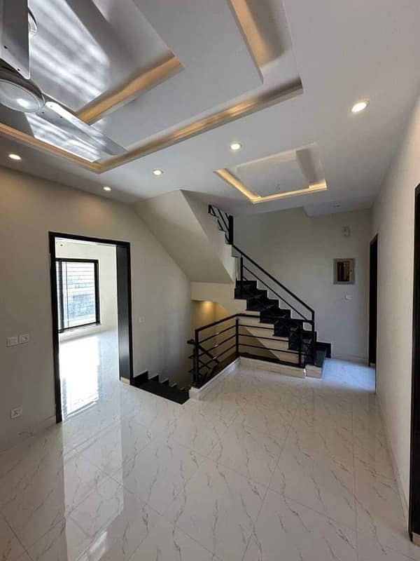 5 Marla Brand New House For Sale In Lake City - sector M-7B Lake City Lahore 1