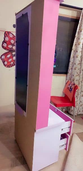 pink white kitty dressing table new condition 9