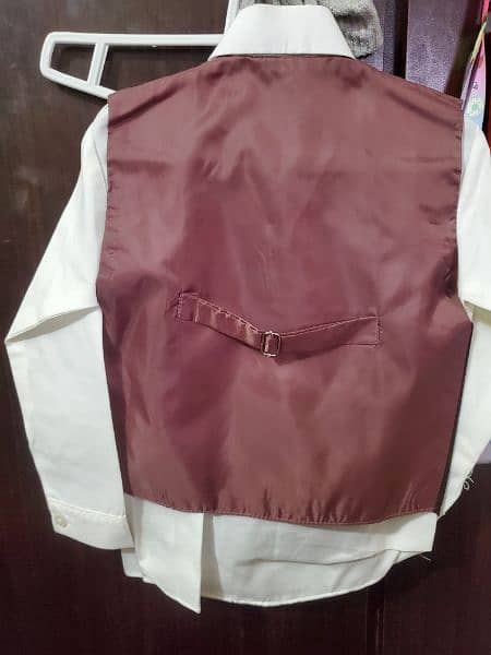 boy 4 pcs suit  10/10 condition 6