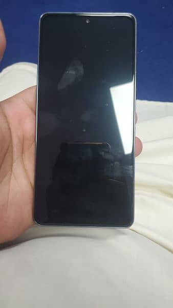 Samsung A73, 5g , 8gb , 256gb, with box, all okay 4