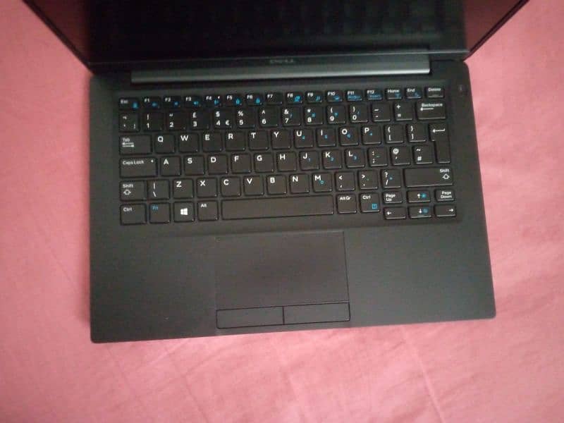 DELL LATITUDE 7390 5