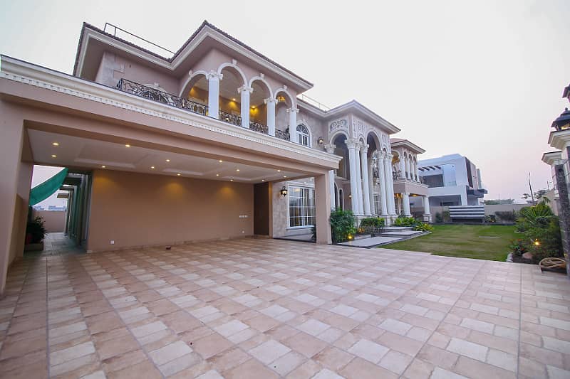 02 KANAL CORNER MOST BEAUTIFULL LUXURY LAVISH SPANISH DESIGN HOUSE FOR RENT IN DHA PHASE 3 TOP LOCATION 1