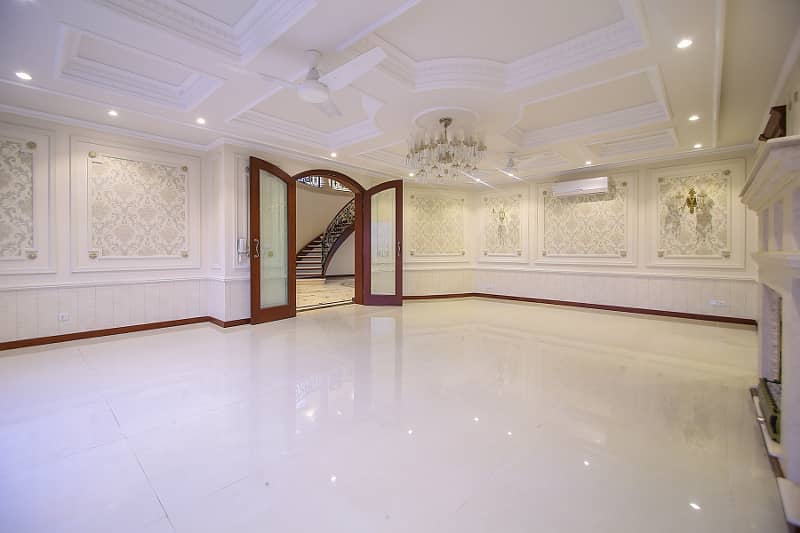 02 KANAL CORNER MOST BEAUTIFULL LUXURY LAVISH SPANISH DESIGN HOUSE FOR RENT IN DHA PHASE 3 TOP LOCATION 16