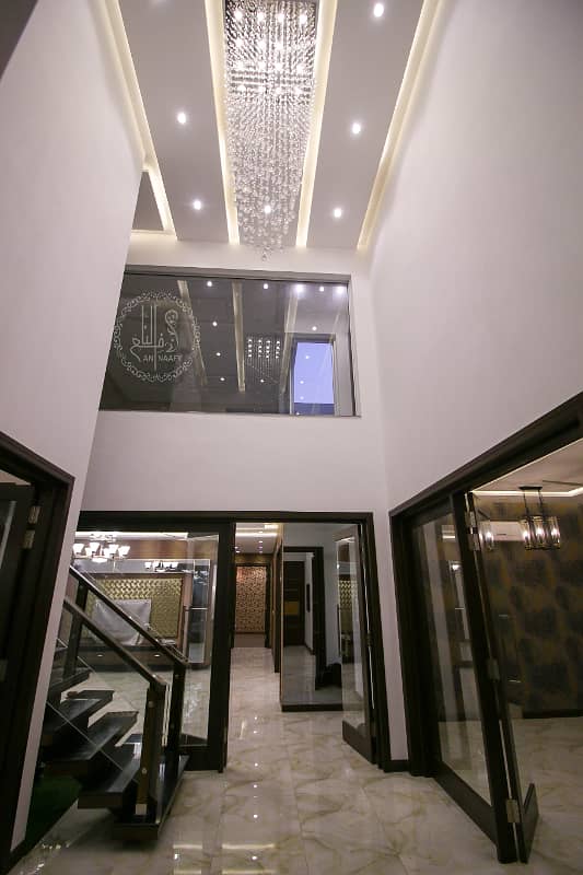 01 KANAL GLORIOUS & MAGNIFICENT HOUSE FOR RENT IN DHA PHASE 6 23