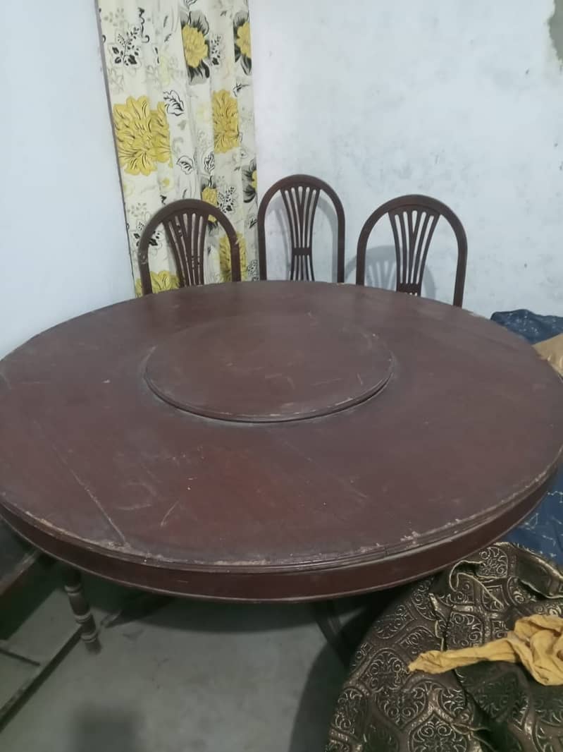 Dinning table without chairs 1