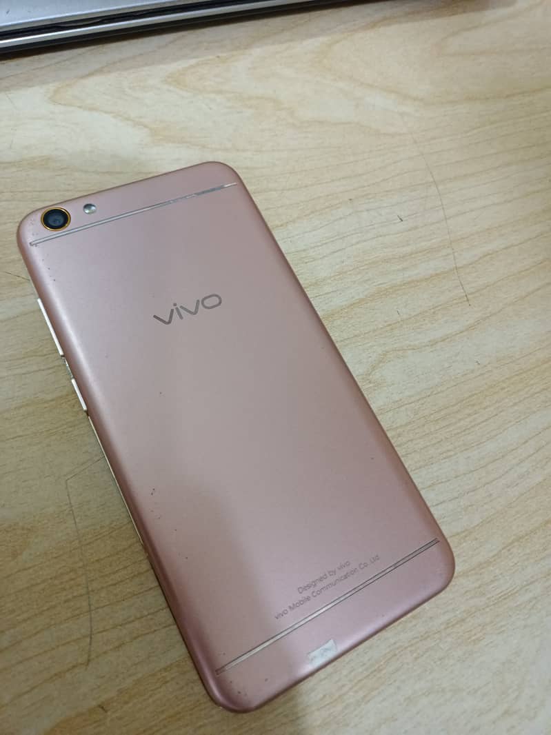 Vivo Y66 0