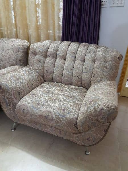 Sofa Set 5 Seater 2