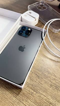 Iphone 13 pro max 256 GB Factory Unlock with 4 months Sim time