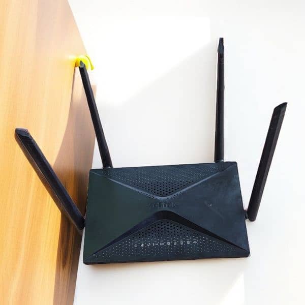 WiFi router D Link Dir 853 2