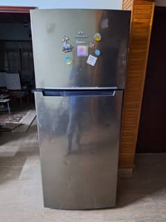Dawlance inverter full size fridge original gas and original compresso