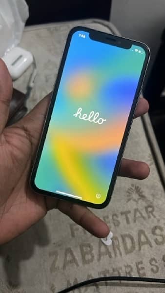 iPhone X 256 GB with orignal c type charger 2