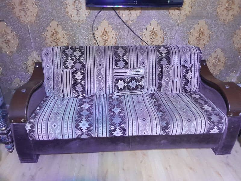 sofa set with table 1