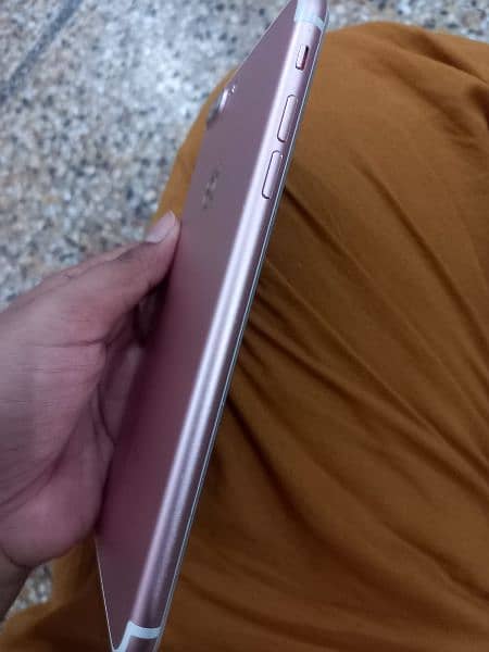 Iphone 7plus 128gb PTA Approved 2