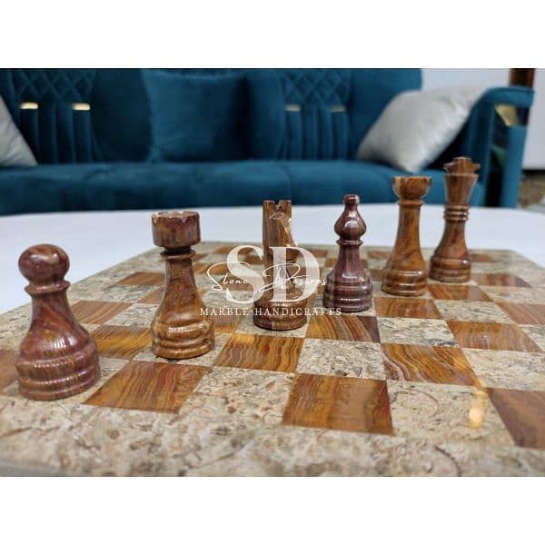 Marble Fancy chess set / Chess board / Chess pieces 3