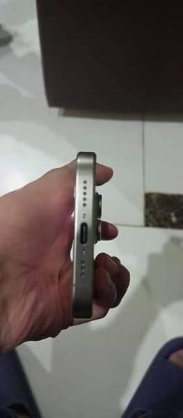 IPHONE 15 PRO NATURAL TITANIUM FOR SALE 1