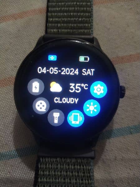 Z12 Pro Smart Watch 1