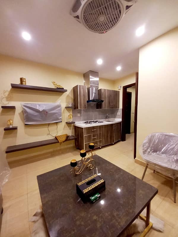 One bedroom luxury apartment for rent in bahria town 4
