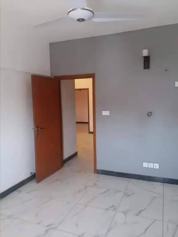 PHA Tower Apartment 3 Bed D D For RENT 1650 Sq Ft. Gulshan-e-Maymar 8