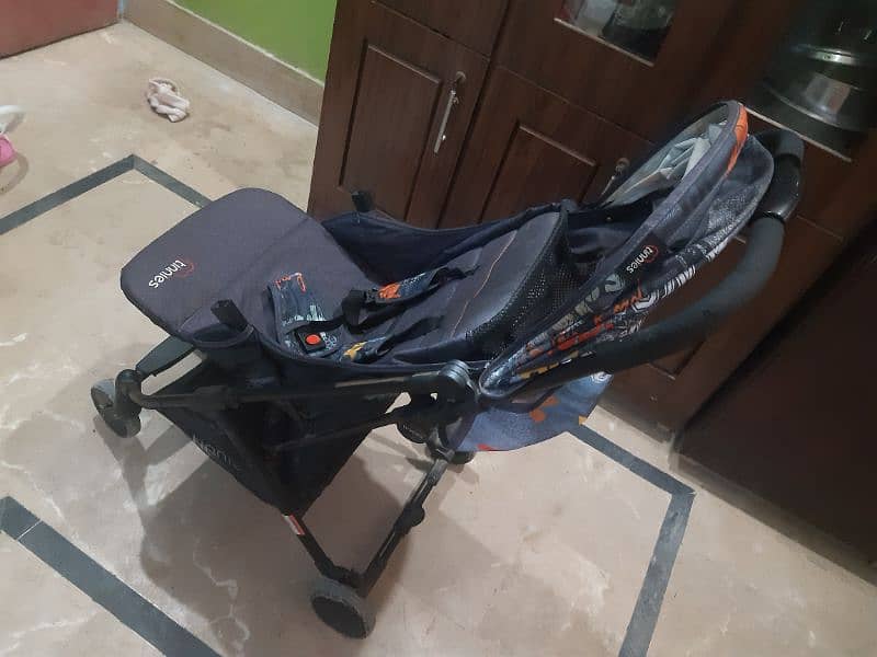 stroller / Pram Tinnis branded Slightly used 1