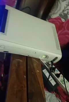 Xbox 360 console model. 2 wire controller all okay normal condition