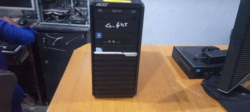 computer with i5 2nd gen 4gb 250gb 1