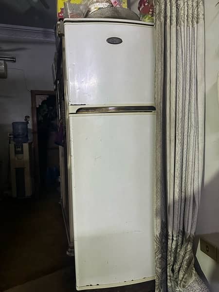 Sharp Non frost fridge 2