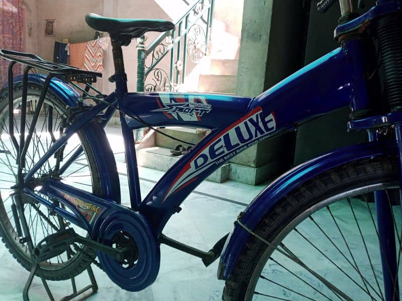 9/10 condition bicycle for sale, blue color 2