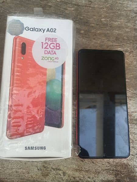 i m selling my samsung A02 with box and charger 7