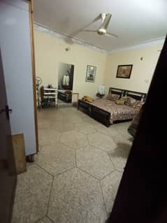 Allama Iqbal Town 10 Marla Upper Portion For Rent 0