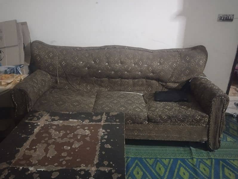 Sofa Set Available for sale 1
