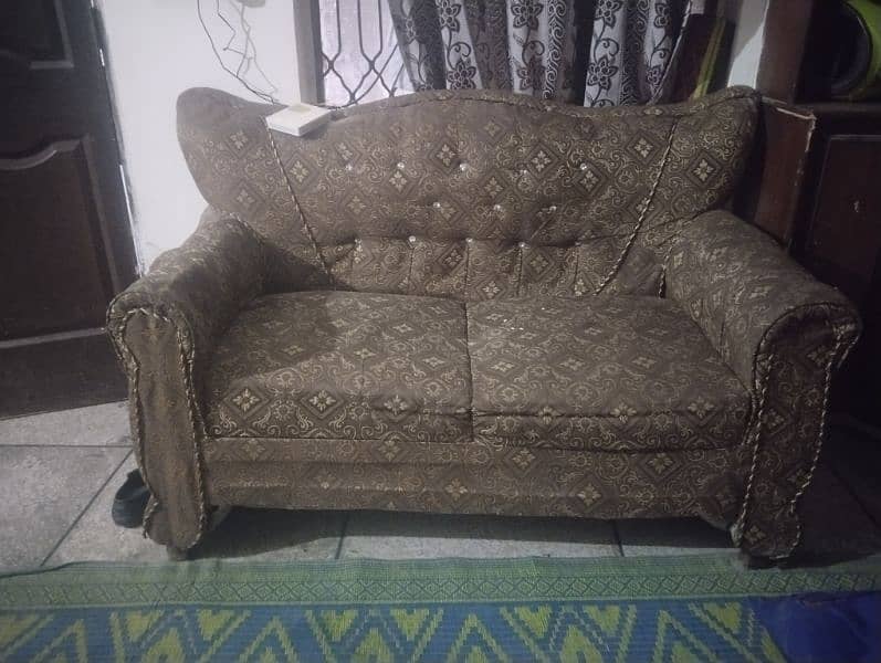 Sofa Set Available for sale 2