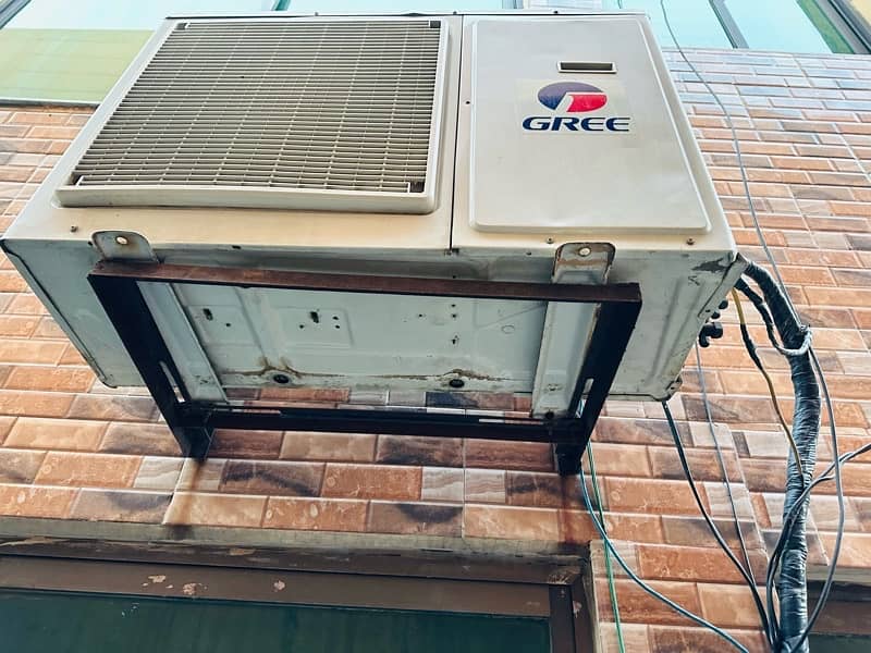 gree floor standing ac 2 ton 7