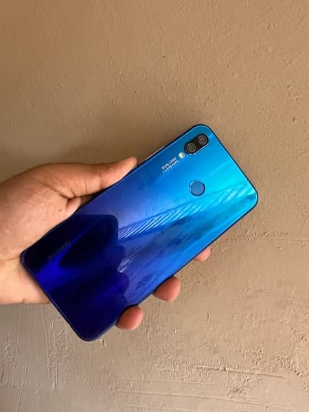 huawei nova 3i with box 1