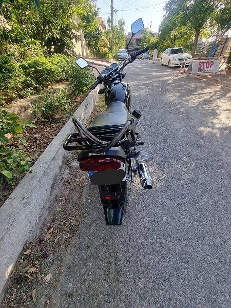 Suzuki 150 Brand new condition 7