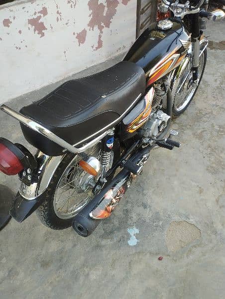 bike urgent sell 2022 model 200000 0