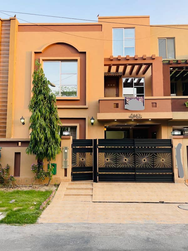 5-Marla New Available For Sale Near Surahi Chowk Bahria Town, Lahore 5