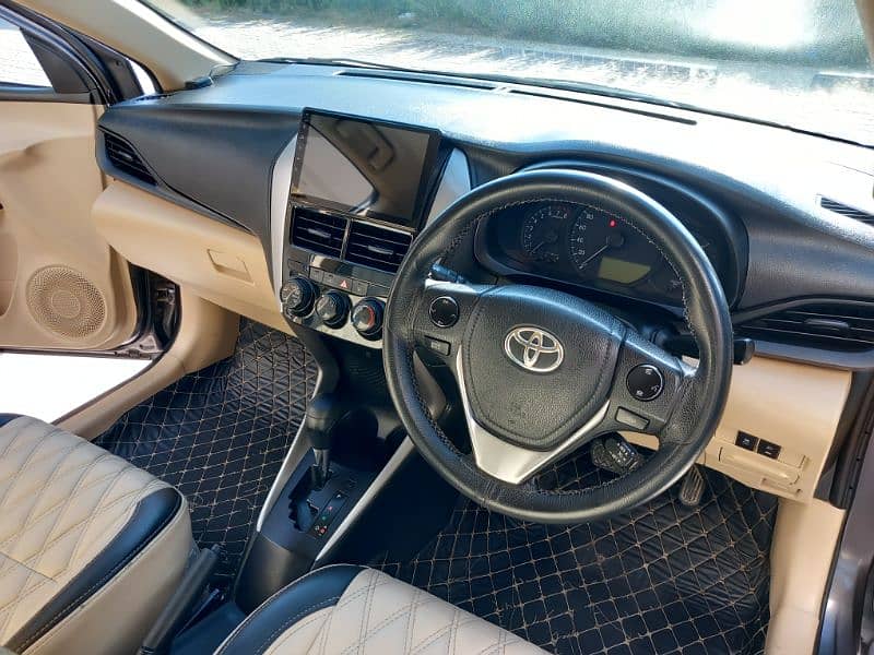 Toyota Yaris 2021 13