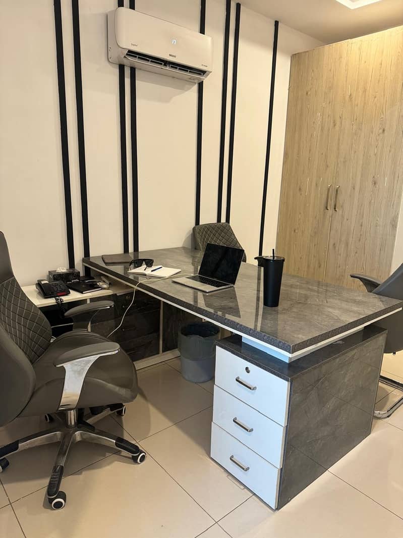 OFFICE CHAIR AND TABLE FOR SALE 2