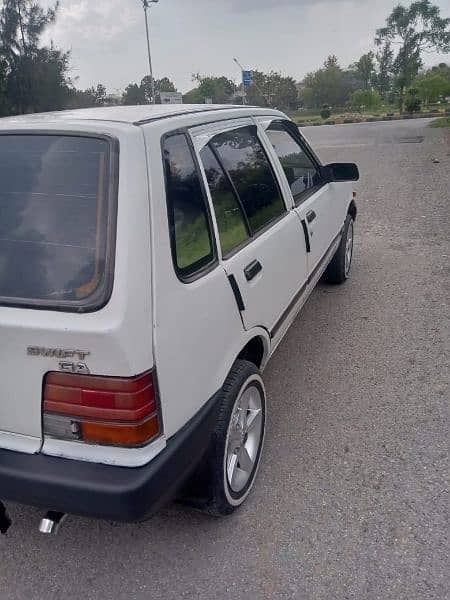 Suzuki Khyber 1995 15