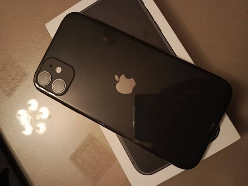 Iphone 11 Non PTA 64 GB 4