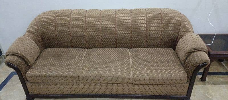 luxury 3 seater sofa for sale in premium quality 1