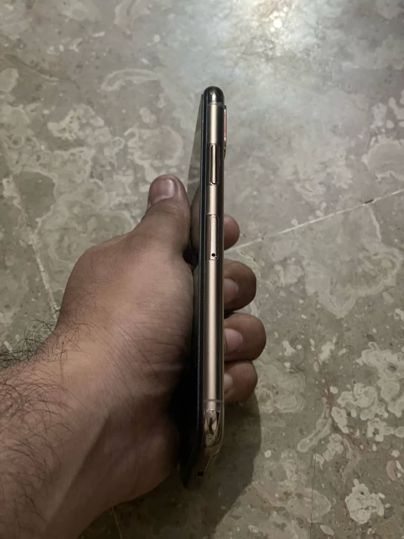 iPhone XS 64gb PTA Approved 2