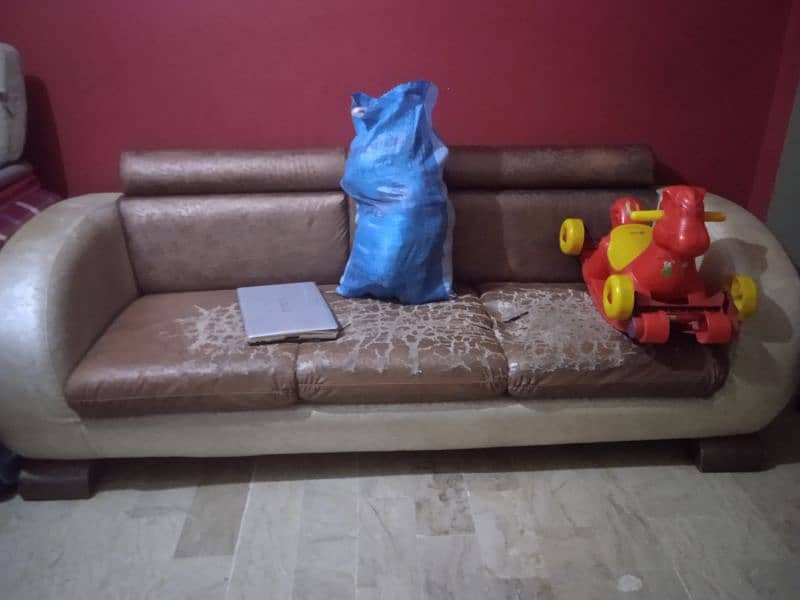 3seat sofa in Rexine comfortable 0