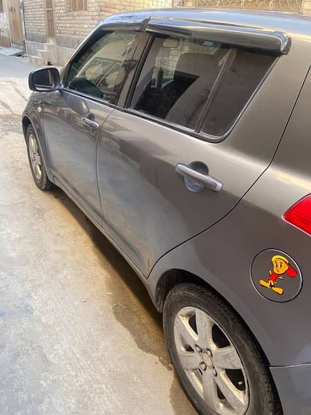 Suzuki Swift 2010 6