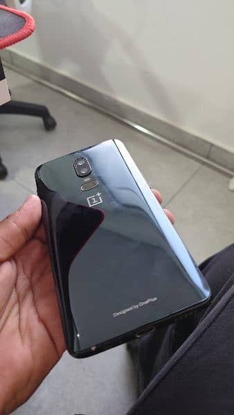 OnePlus 6 8/128 Available for sale 1